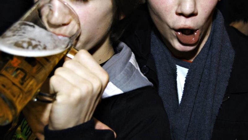Причины формирования алкогольной зависимости